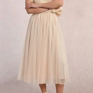 Studded Lining Tulle Skirt